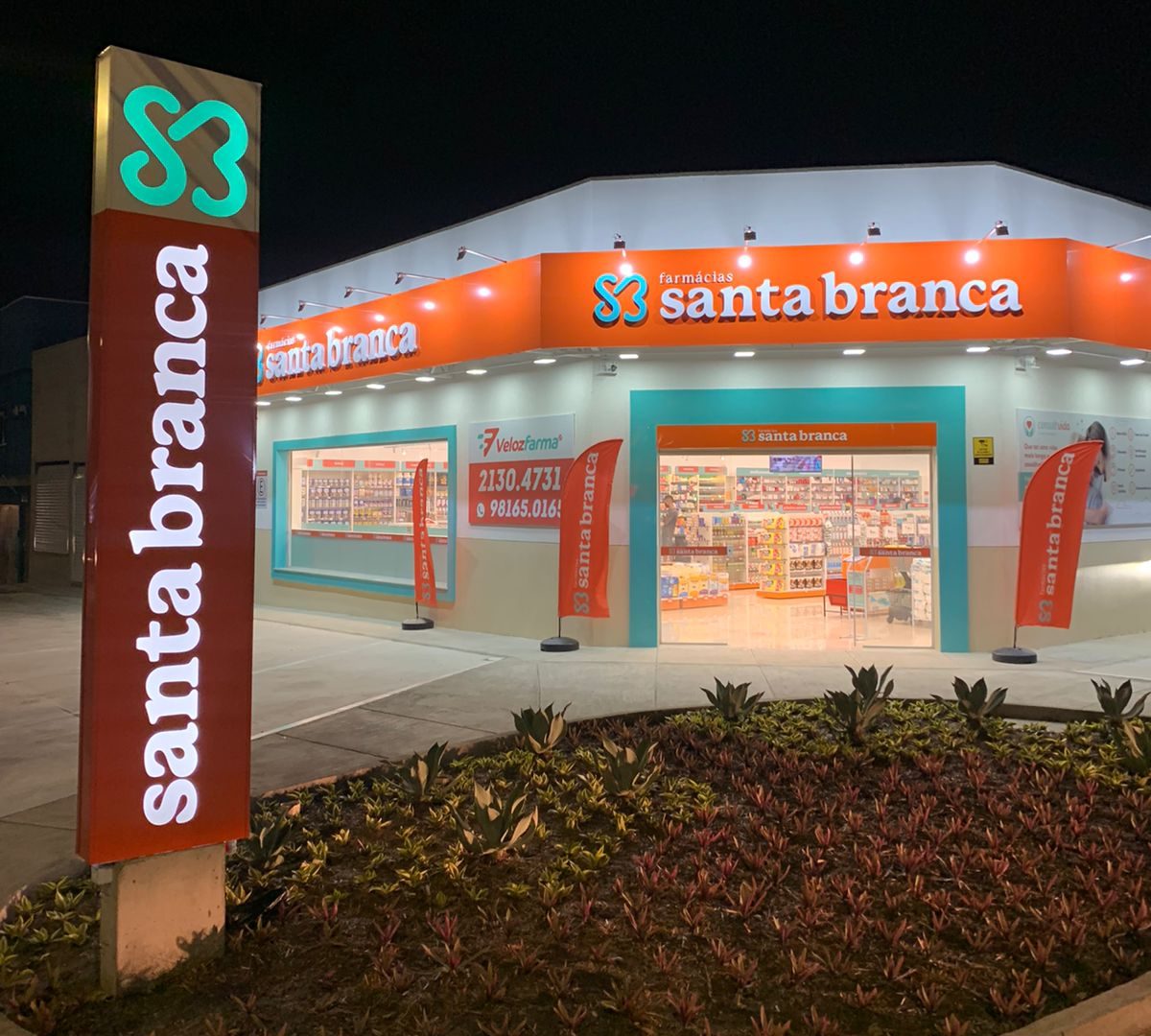 Rede de Farmácias Santa Branca inaugura unidade no Eusébio e prevê mais